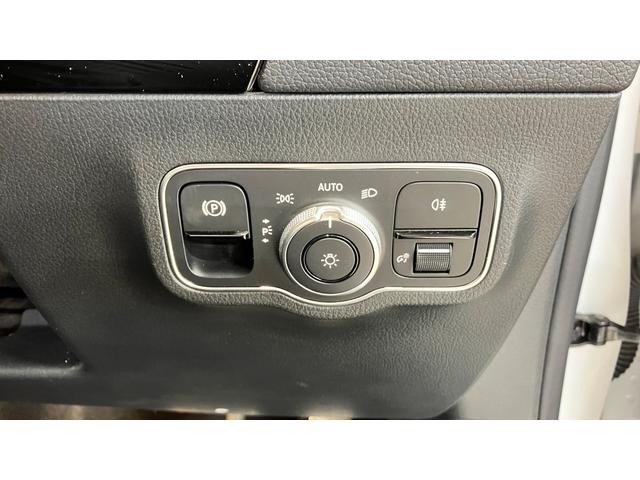 Bクラス B200d AMGライン ディーゼルターボ ナビPKG 1オ-ナ- Pアシスト BTオーディオ LEDヘッドランプ レーンキープ 盗難防止 地デジTV ナビ・TV 電動パワーシート 2.0ETC Bカメラ USB キーレスゴー ドライブレコーダー ヒーター(7枚目)