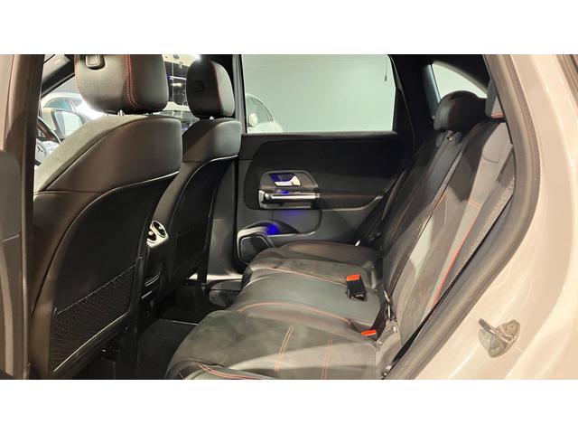 Bクラス B200d AMGライン ディーゼルターボ ナビPKG 1オ-ナ- Pアシスト BTオーディオ LEDヘッドランプ レーンキープ 盗難防止 地デジTV ナビ・TV 電動パワーシート 2.0ETC Bカメラ USB キーレスゴー ドライブレコーダー ヒーター(40枚目)