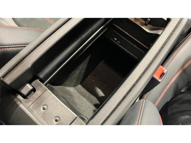 Bクラス B200d AMGライン ディーゼルターボ ナビPKG 1オ-ナ- Pアシスト BTオーディオ LEDヘッドランプ レーンキープ 盗難防止 地デジTV ナビ・TV 電動パワーシート 2.0ETC Bカメラ USB キーレスゴー ドライブレコーダー ヒーター(51枚目)