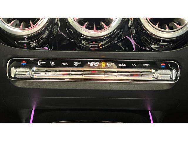 ＧＬＡクラス ＧＬＡ１８０　ＡＭＧラインパッケージ　ＭＰ２０２５０２　バックカメラ　定期点検記録簿　電動シート　アルミホイール　３６０度カメラ　ＬＥＤライト　エアコン　クリアランスソナー　スマートキー　フルセグＴＶ　パノラミックスライディングルーフ　キーレスゴー　ＥＴＣ（15枚目）