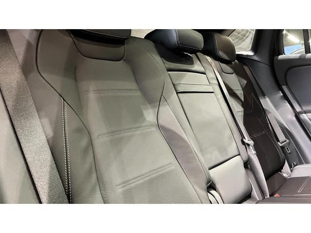 ＧＬＡクラス ＧＬＡ１８０　ＡＭＧラインパッケージ　ＭＰ２０２５０２　バックカメラ　定期点検記録簿　電動シート　アルミホイール　３６０度カメラ　ＬＥＤライト　エアコン　クリアランスソナー　スマートキー　フルセグＴＶ　パノラミックスライディングルーフ　キーレスゴー　ＥＴＣ（26枚目）