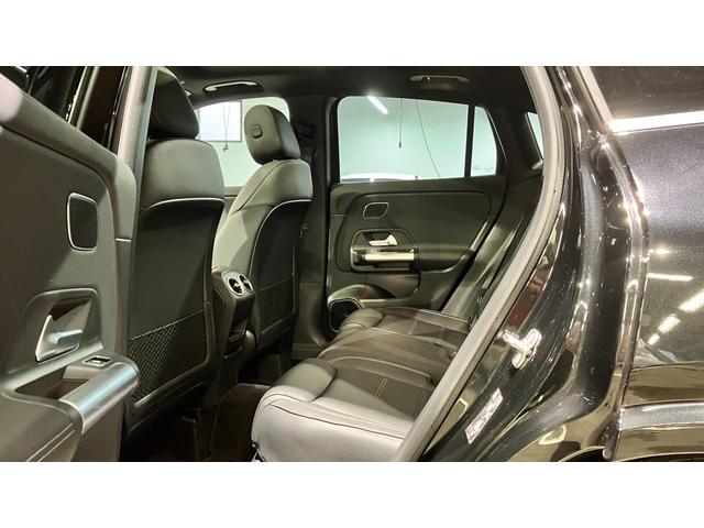 ＧＬＡクラス ＧＬＡ１８０　ＡＭＧラインパッケージ　ＭＰ２０２５０２　バックカメラ　定期点検記録簿　電動シート　アルミホイール　３６０度カメラ　ＬＥＤライト　エアコン　クリアランスソナー　スマートキー　フルセグＴＶ　パノラミックスライディングルーフ　キーレスゴー　ＥＴＣ（29枚目）