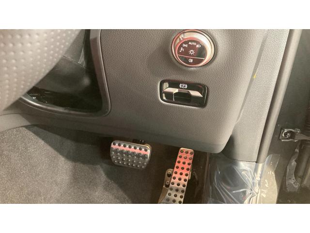 GLC GLC220d 4マチック AMGラインパッケージ 4WD パーキングアシスト レーダークルーズコントロール 全方位モニター 禁煙 バックモニター シートヒーター パワーシート 本革シート LEDヘッドライト サイドカメラ 4WD ETC(10枚目)