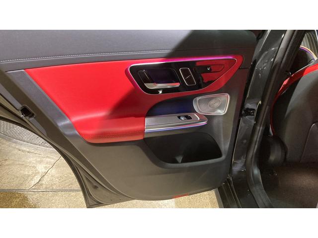 GLC GLC220d 4マチック AMGラインパッケージ 4WD パーキングアシスト レーダークルーズコントロール 全方位モニター 禁煙 バックモニター シートヒーター パワーシート 本革シート LEDヘッドライト サイドカメラ 4WD ETC(32枚目)