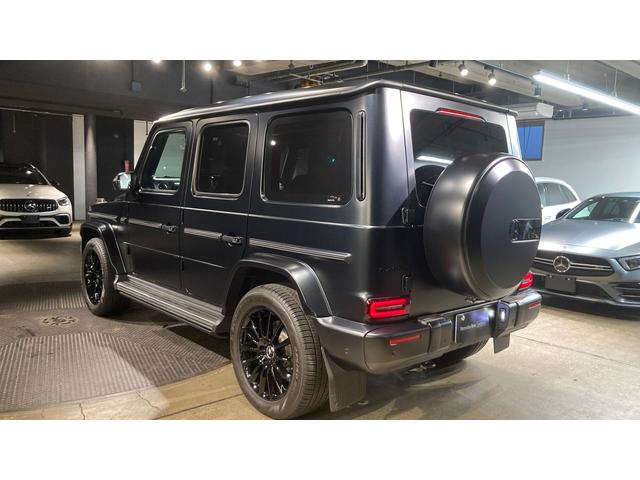 Ｇクラス Ｇ４００ｄ　ＡＭＧライン　４ＷＤ　エディションマグノブラック　サンルーフ　ブルメスターサラウンド　レザーエクスクルーシブパッケージ　アダプティブダンピングシステム　ボディー同色スペアタイヤリング（61枚目）