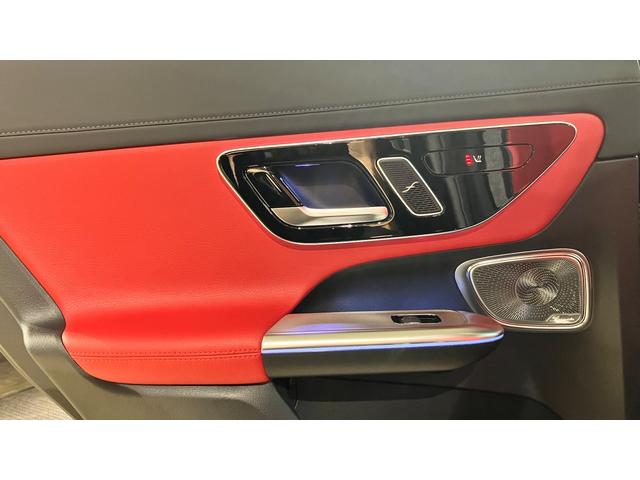 GLC GLC220d 4マチック AMGラインパッケージ 4WD パノラマルーフ パーキングアシスト レーダークルーズコントロール 全方位モニター 禁煙 バックモニター シートヒーター パワーシート 本革シート LEDヘッドライト サイドカメラ 4WD ETC(14枚目)