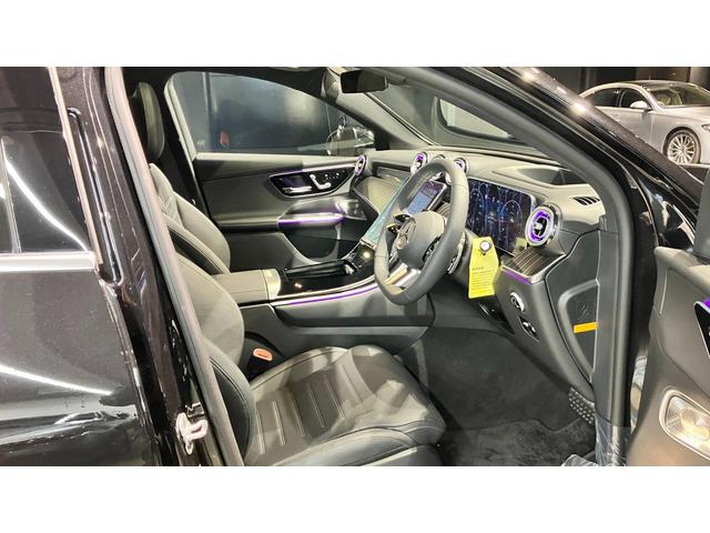 GLC GLC220d4マチッククーペAMGラインパッケージ ISG レザー 禁煙車 全周囲カメラ フルセグ エアサスペンション 記録簿 4WD オートマチックハイビーム ETC ミュージックプレイヤー接続可 電動シート アダプティブクルーズコントロール サンルーフ(4枚目)