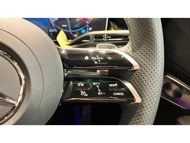 GLC GLC220d4マチッククーペAMGラインパッケージ ISG レザー 禁煙車 全周囲カメラ フルセグ エアサスペンション 記録簿 4WD オートマチックハイビーム ETC ミュージックプレイヤー接続可 電動シート アダプティブクルーズコントロール サンルーフ(7枚目)