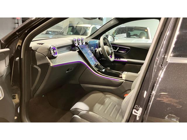 GLC GLC220d4マチッククーペAMGラインパッケージ ISG レザー 禁煙車 全周囲カメラ フルセグ エアサスペンション 記録簿 4WD オートマチックハイビーム ETC ミュージックプレイヤー接続可 電動シート アダプティブクルーズコントロール サンルーフ(32枚目)
