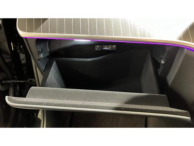 GLC GLC220d4マチッククーペAMGラインパッケージ ISG レザー 禁煙車 全周囲カメラ フルセグ エアサスペンション 記録簿 4WD オートマチックハイビーム ETC ミュージックプレイヤー接続可 電動シート アダプティブクルーズコントロール サンルーフ(36枚目)