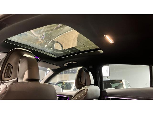 GLC GLC220d4マチッククーペAMGラインパッケージ ISG レザー 禁煙車 全周囲カメラ フルセグ エアサスペンション 記録簿 4WD オートマチックハイビーム ETC ミュージックプレイヤー接続可 電動シート アダプティブクルーズコントロール サンルーフ(50枚目)