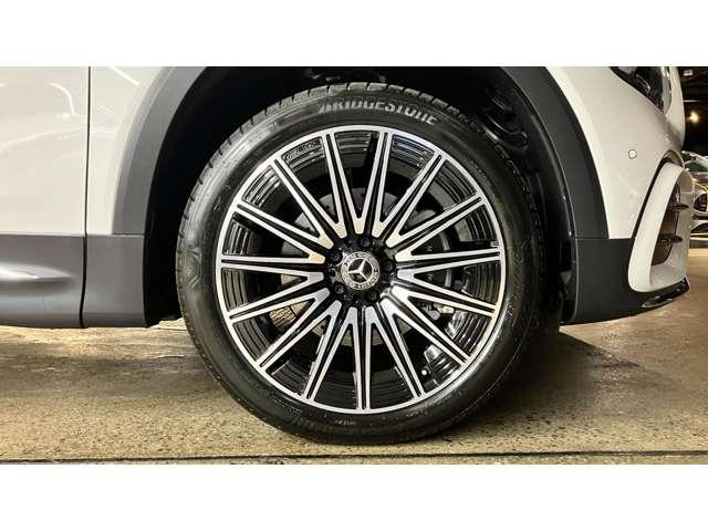 ＧＬＢ ＧＬＢ１８０　ＡＭＧラインパッケージ　ＭＰ２０２５０２　フルセグＴＶ　３６０°カメラ　パワーシート　ＬＥＤライト　キーレスゴー　バックカメラ　パーキングアシスト　ＡＣＣ　ナビＴＶ　シートヒーター　ルーフレール　３列シート　ＥＴＣ　アイドリングストップ（18枚目）