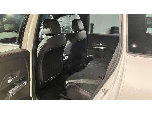 ＧＬＢ ＧＬＢ１８０　ＡＭＧラインパッケージ　ＭＰ２０２５０２　フルセグＴＶ　３６０°カメラ　パワーシート　ＬＥＤライト　キーレスゴー　バックカメラ　パーキングアシスト　ＡＣＣ　ナビＴＶ　シートヒーター　ルーフレール　３列シート　ＥＴＣ　アイドリングストップ（42枚目）