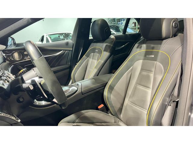 Eクラス E63 S 4マチック+ 4WD AMGカーボンPKG ドラレコ ヒーター ワンオーナー サンルーフ 全周囲カメラ エアサス 地デジ ACC Pシート ETC PTS サイドカメラ LEDヘッドライト シートエアコン アイドリングストップ 4WD(5枚目)