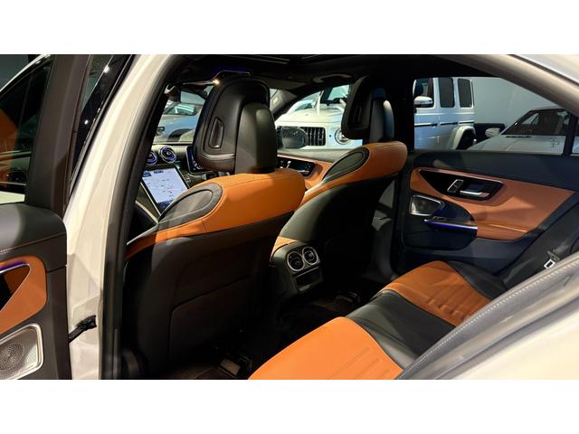 Cクラス C43 4マチック(BSG搭載モデル) アクスルステアリング 禁煙 衝突被害軽減システム LEDヘッドランプ パノラマSR オートマチックハイビーム ヒーター クリアランスソナー レザーシート アルミホイール 360度 ACC 4WD フルセグTV 電動シート(30枚目)