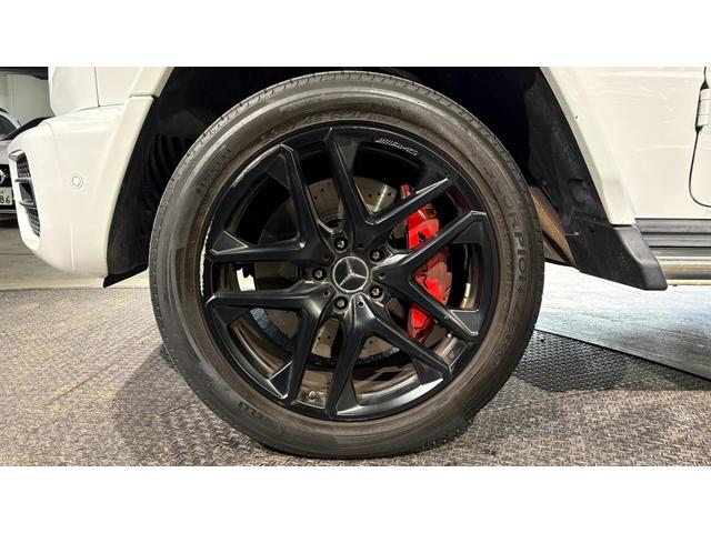 Gクラス G63 4WD アダプティブダンピングシステム Bカメラ キーレスゴー シートH 地デジ シートクーラー スマートキー アルミホイール 記録簿 レーンアシスト ドライブレコーダー アダプティブクルーズコントロール ナビTV 4WD ETC 本革シ(12枚目)