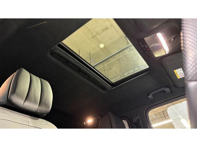 Gクラス G63 4WD アダプティブダンピングシステム Bカメラ キーレスゴー シートH 地デジ シートクーラー スマートキー アルミホイール 記録簿 レーンアシスト ドライブレコーダー アダプティブクルーズコントロール ナビTV 4WD ETC 本革シ(16枚目)