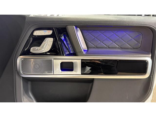 Gクラス G63 4WD アダプティブダンピングシステム Bカメラ キーレスゴー シートH 地デジ シートクーラー スマートキー アルミホイール 記録簿 レーンアシスト ドライブレコーダー アダプティブクルーズコントロール ナビTV 4WD ETC 本革シ(18枚目)