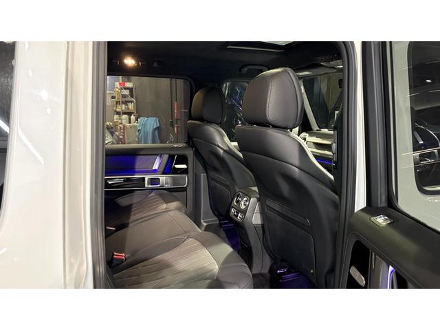 Gクラス G63 4WD アダプティブダンピングシステム Bカメラ キーレスゴー シートH 地デジ シートクーラー スマートキー アルミホイール 記録簿 レーンアシスト ドライブレコーダー アダプティブクルーズコントロール ナビTV 4WD ETC 本革シ(19枚目)