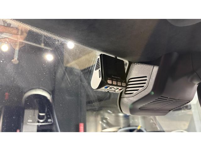 Gクラス G63 4WD アダプティブダンピングシステム Bカメラ キーレスゴー シートH 地デジ シートクーラー スマートキー アルミホイール 記録簿 レーンアシスト ドライブレコーダー アダプティブクルーズコントロール ナビTV 4WD ETC 本革シ(43枚目)