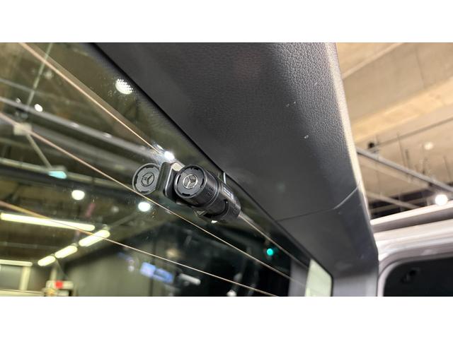 Gクラス G63 4WD アダプティブダンピングシステム Bカメラ キーレスゴー シートH 地デジ シートクーラー スマートキー アルミホイール 記録簿 レーンアシスト ドライブレコーダー アダプティブクルーズコントロール ナビTV 4WD ETC 本革シ(44枚目)