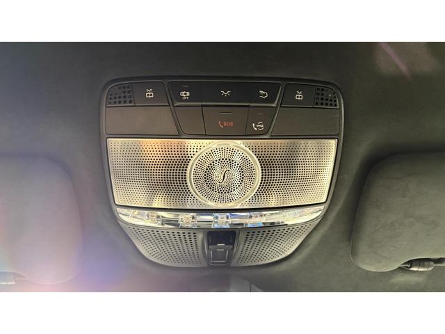 Gクラス G63 4WD アダプティブダンピングシステム Bカメラ キーレスゴー シートH 地デジ シートクーラー スマートキー アルミホイール 記録簿 レーンアシスト ドライブレコーダー アダプティブクルーズコントロール ナビTV 4WD ETC 本革シ(53枚目)