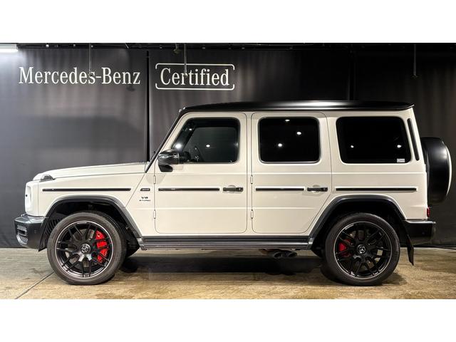 Gクラス G63 マグノヒーローエディション レーダーセーフティパッケージ マグノナイトブラックスペアタイヤリング カーボンインテリア 弊社下取り 1オーナー(8枚目)