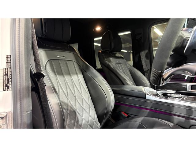 Gクラス G63 マグノヒーローエディション レーダーセーフティパッケージ マグノナイトブラックスペアタイヤリング カーボンインテリア 弊社下取り 1オーナー(16枚目)