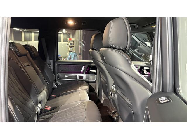 Gクラス G63 マグノヒーローエディション レーダーセーフティパッケージ マグノナイトブラックスペアタイヤリング カーボンインテリア 弊社下取り 1オーナー(22枚目)