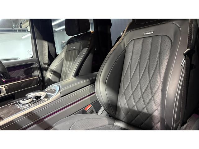 Gクラス G63 マグノヒーローエディション レーダーセーフティパッケージ マグノナイトブラックスペアタイヤリング カーボンインテリア 弊社下取り 1オーナー(34枚目)
