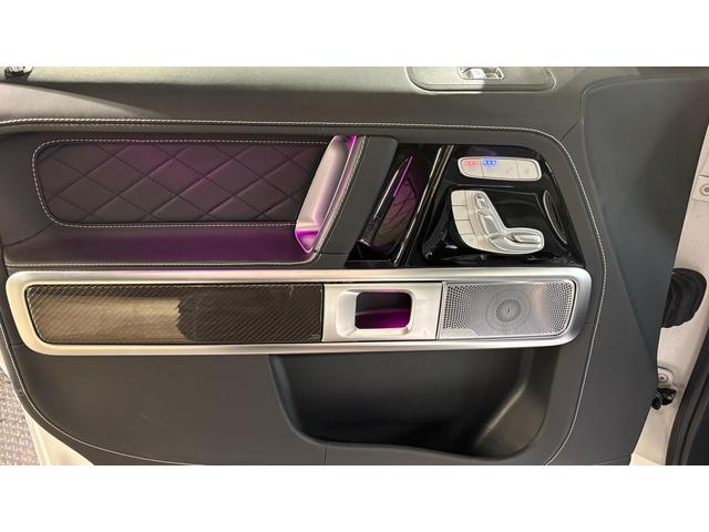 Gクラス G63 マグノヒーローエディション レーダーセーフティパッケージ マグノナイトブラックスペアタイヤリング カーボンインテリア 弊社下取り 1オーナー(35枚目)