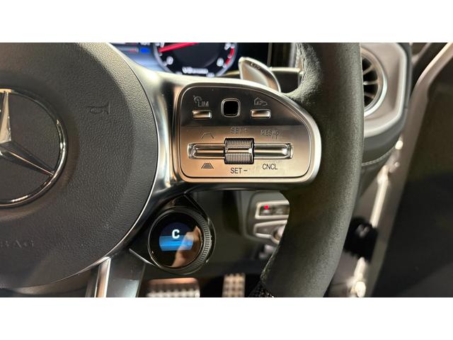 Gクラス G63 マグノヒーローエディション レーダーセーフティパッケージ マグノナイトブラックスペアタイヤリング カーボンインテリア 弊社下取り 1オーナー(45枚目)