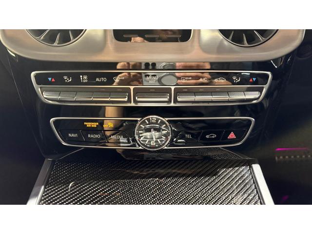 Gクラス G63 マグノヒーローエディション レーダーセーフティパッケージ マグノナイトブラックスペアタイヤリング カーボンインテリア 弊社下取り 1オーナー(53枚目)