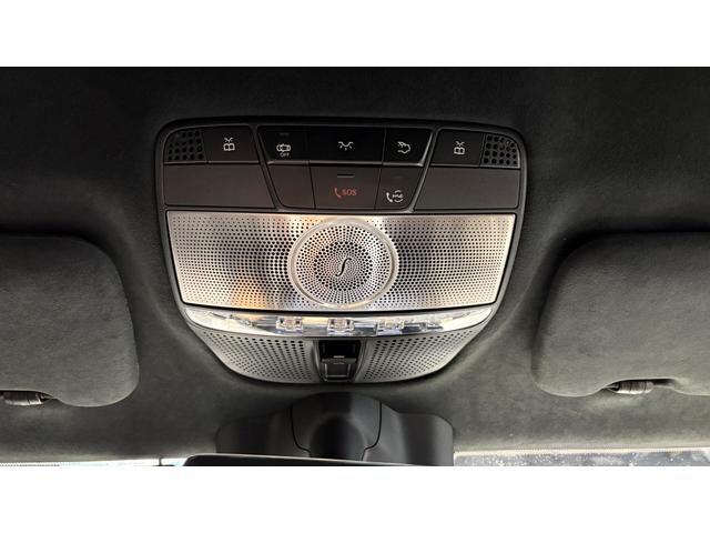 Gクラス G63 マグノヒーローエディション レーダーセーフティパッケージ マグノナイトブラックスペアタイヤリング カーボンインテリア 弊社下取り 1オーナー(58枚目)