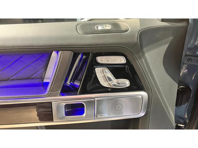 Gクラス G400d マヌファクトゥーアエディション マヌファクトゥーアエディション 電動格納式サイドステップ デジタルインナーミラー ナイトパッケージ 弊社下取り 1オーナー(34枚目)