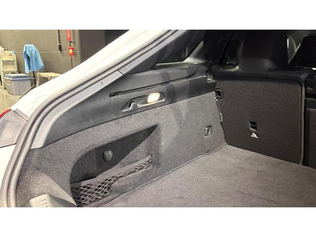 CLAクラス シューティングブレーク CLA200d シューティングブレーク AMGライン AMGライン ナビゲーションパッケージ 弊社下取り 1オーナー 18インチAMG5ツインスポークアルミホイール 本革巻マルチファンクションスポーツステアリング(パドルシフト付き)(25枚目)