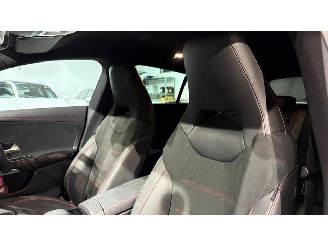 CLAクラス シューティングブレーク CLA200d シューティングブレーク AMGライン AMGライン ナビゲーションパッケージ 弊社下取り 1オーナー 18インチAMG5ツインスポークアルミホイール 本革巻マルチファンクションスポーツステアリング(パドルシフト付き)(36枚目)
