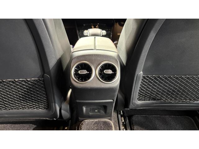 CLAクラス シューティングブレーク CLA200d シューティングブレーク AMGライン AMGライン ナビゲーションパッケージ 弊社下取り 1オーナー 18インチAMG5ツインスポークアルミホイール 本革巻マルチファンクションスポーツステアリング(パドルシフト付き)(40枚目)