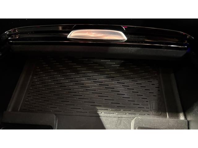 CLAクラス シューティングブレーク CLA200d シューティングブレーク AMGライン AMGライン ナビゲーションパッケージ 弊社下取り 1オーナー 18インチAMG5ツインスポークアルミホイール 本革巻マルチファンクションスポーツステアリング(パドルシフト付き)(53枚目)