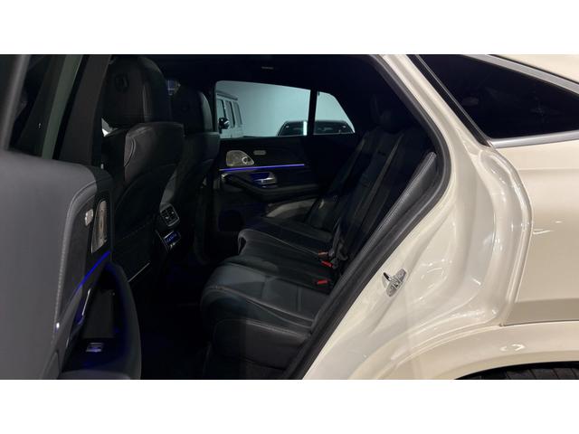 ご覧の通り綺麗な状態を維持しているお車ですが、小さなキズの状況や他の箇所のお写真もお送りできます。ご遠方の方でも安心してご検討いただける様、お客様のご希望に応じて出来る限りご対応させていただきます。