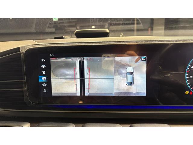 当店では第三者機関による車両品質鑑定を導入し、修復歴車を排除。鑑定書が発行されますので、ぱっと見ただけでは分からない箇所まで納得した上でご検討いただけます。※一部未実施の場合がございます。