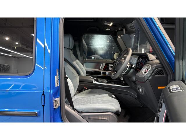 Gクラス G450d AMGラインパッケージ (ISG) ディーゼルターボ 4WD MP202502 20インチAMGアルミホイール ピアノラッカーウッドインテリアトリム ナッパレザーダッシュ ナッパレザーシート(ダイヤモンドステッチ入(17枚目)