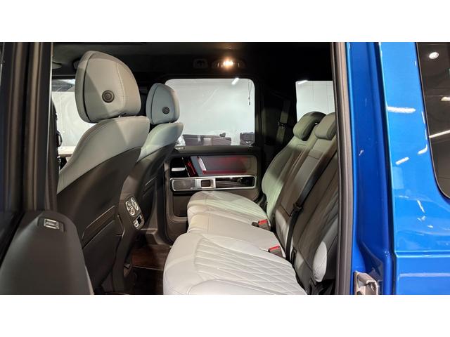 Gクラス G450d AMGラインパッケージ (ISG) ディーゼルターボ 4WD MP202502 20インチAMGアルミホイール ピアノラッカーウッドインテリアトリム ナッパレザーダッシュ ナッパレザーシート(ダイヤモンドステッチ入(30枚目)