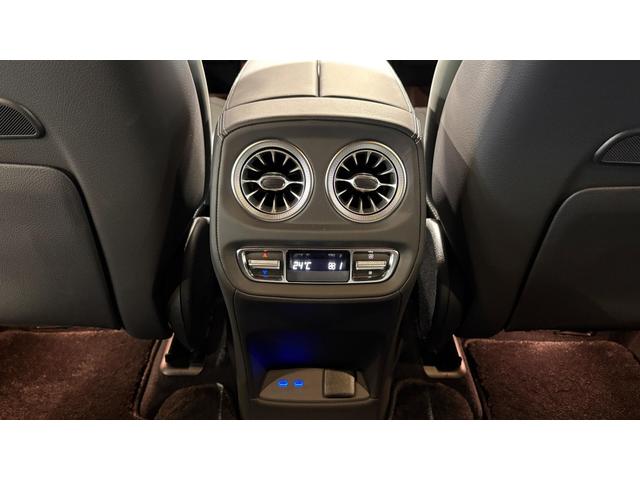Gクラス G450d AMGラインパッケージ (ISG) ディーゼルターボ 4WD MP202502 20インチAMGアルミホイール ピアノラッカーウッドインテリアトリム ナッパレザーダッシュ ナッパレザーシート(ダイヤモンドステッチ入(41枚目)
