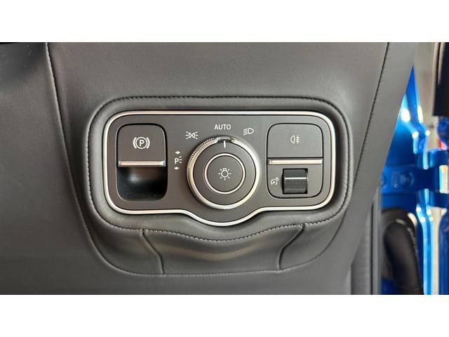 Gクラス G450d AMGラインパッケージ (ISG) ディーゼルターボ 4WD MP202502 20インチAMGアルミホイール ピアノラッカーウッドインテリアトリム ナッパレザーダッシュ ナッパレザーシート(ダイヤモンドステッチ入(45枚目)