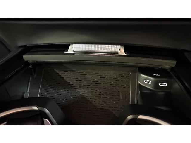 Gクラス G450d AMGラインパッケージ (ISG) ディーゼルターボ 4WD MP202502 20インチAMGアルミホイール ピアノラッカーウッドインテリアトリム ナッパレザーダッシュ ナッパレザーシート(ダイヤモンドステッチ入(61枚目)