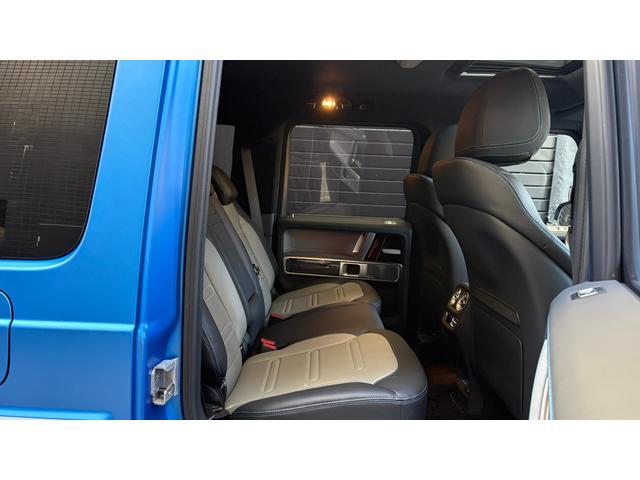 パノラミックビューモニター：専用のカメラにより、上から見下ろしたような視点で３６０度クルマの周囲を確認することができます☆死角部分も確認しやすく、狭い場所での切り返しや駐車もスムーズに行えます。