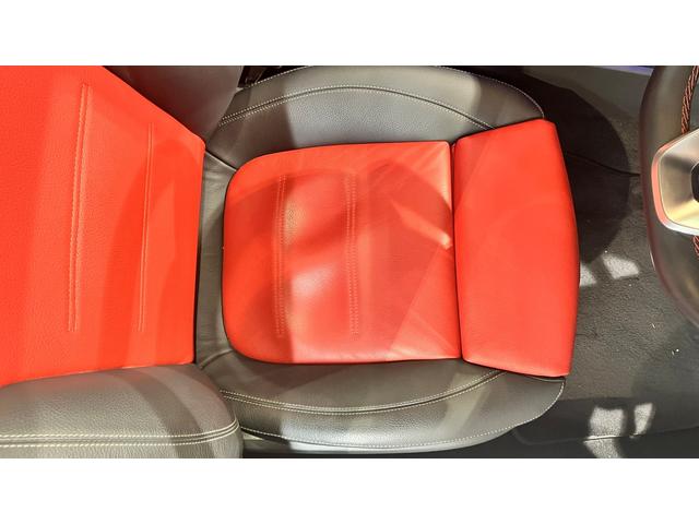 Ａクラス Ａ２００ｄ　ＡＭＧライン　ディーゼルターボ　ＡＭＧライン　レザーエクスクルーシブパッケージ　アドバンストパッケージ　パノラミックスライディングルーフ　ナビゲーションパッケージ　１オーナー　レーダークルコン　Ｃソナー　レーダーＳ（17枚目）