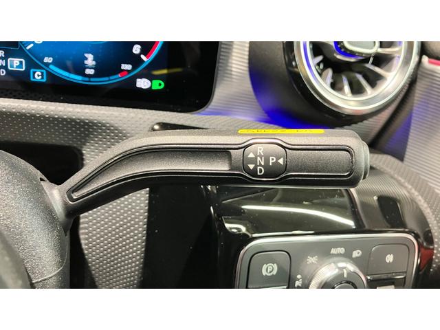 Ａクラス Ａ２００ｄ　ＡＭＧライン　ディーゼルターボ　ＡＭＧライン　レザーエクスクルーシブパッケージ　アドバンストパッケージ　パノラミックスライディングルーフ　ナビゲーションパッケージ　１オーナー　レーダークルコン　Ｃソナー　レーダーＳ（30枚目）