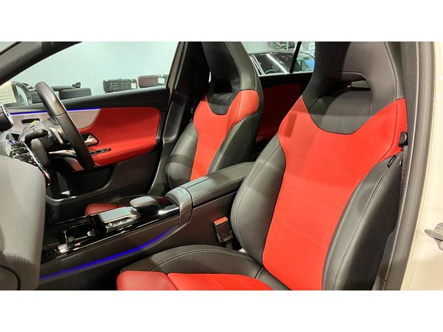 Ａクラス Ａ２００ｄ　ＡＭＧライン　ディーゼルターボ　ＡＭＧライン　レザーエクスクルーシブパッケージ　アドバンストパッケージ　パノラミックスライディングルーフ　ナビゲーションパッケージ　１オーナー　レーダークルコン　Ｃソナー　レーダーＳ（34枚目）